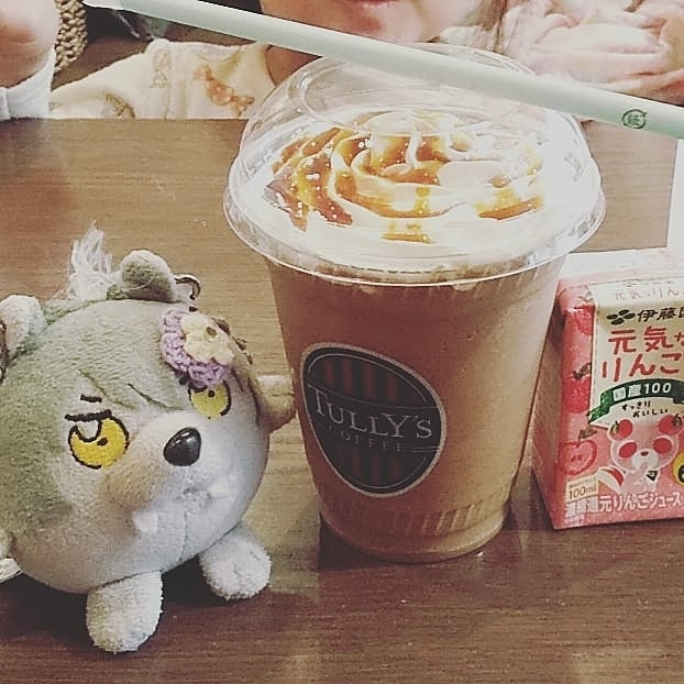 TULLY’S COFFEE